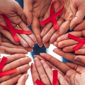 AIDS - HIV 40 Χρόνια Πορείας